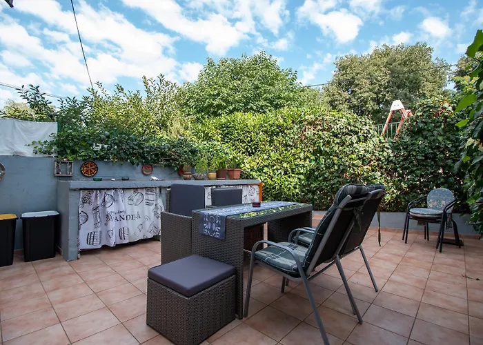 Un Διαμέρισμα